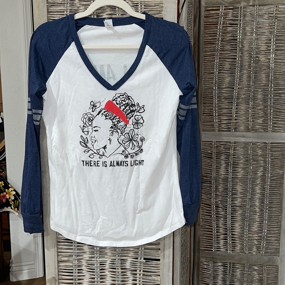 Amanda G TShirt with logo; long sleeve V neck